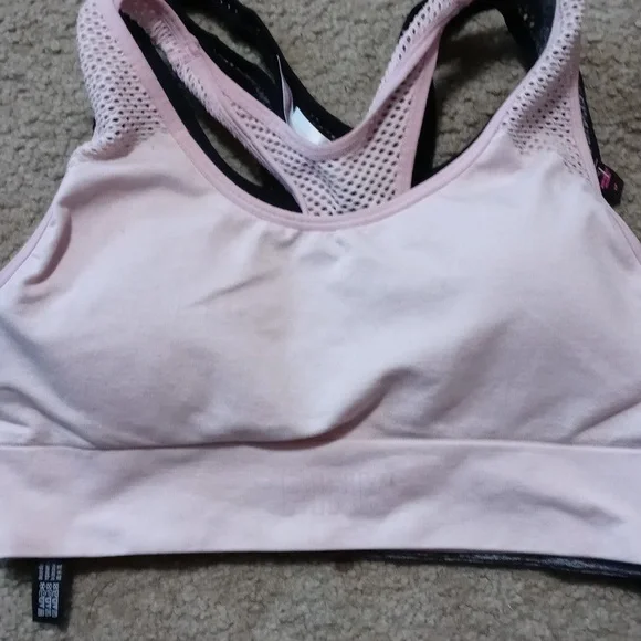 Bnwot/tags pink Victoria's secret ultimate sports bras all sz medium - Picture 4 of 10